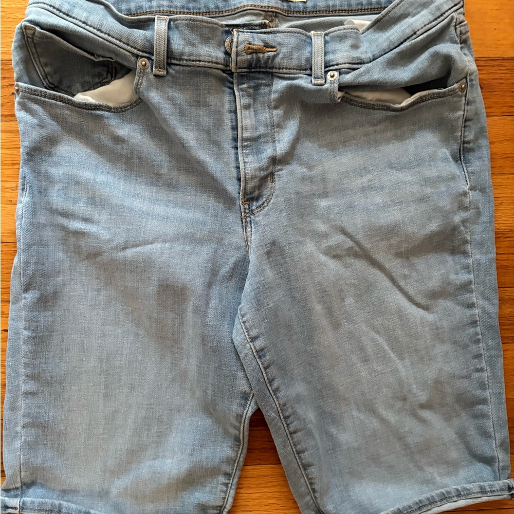 Levi’s  Bermuda Denim Shorts